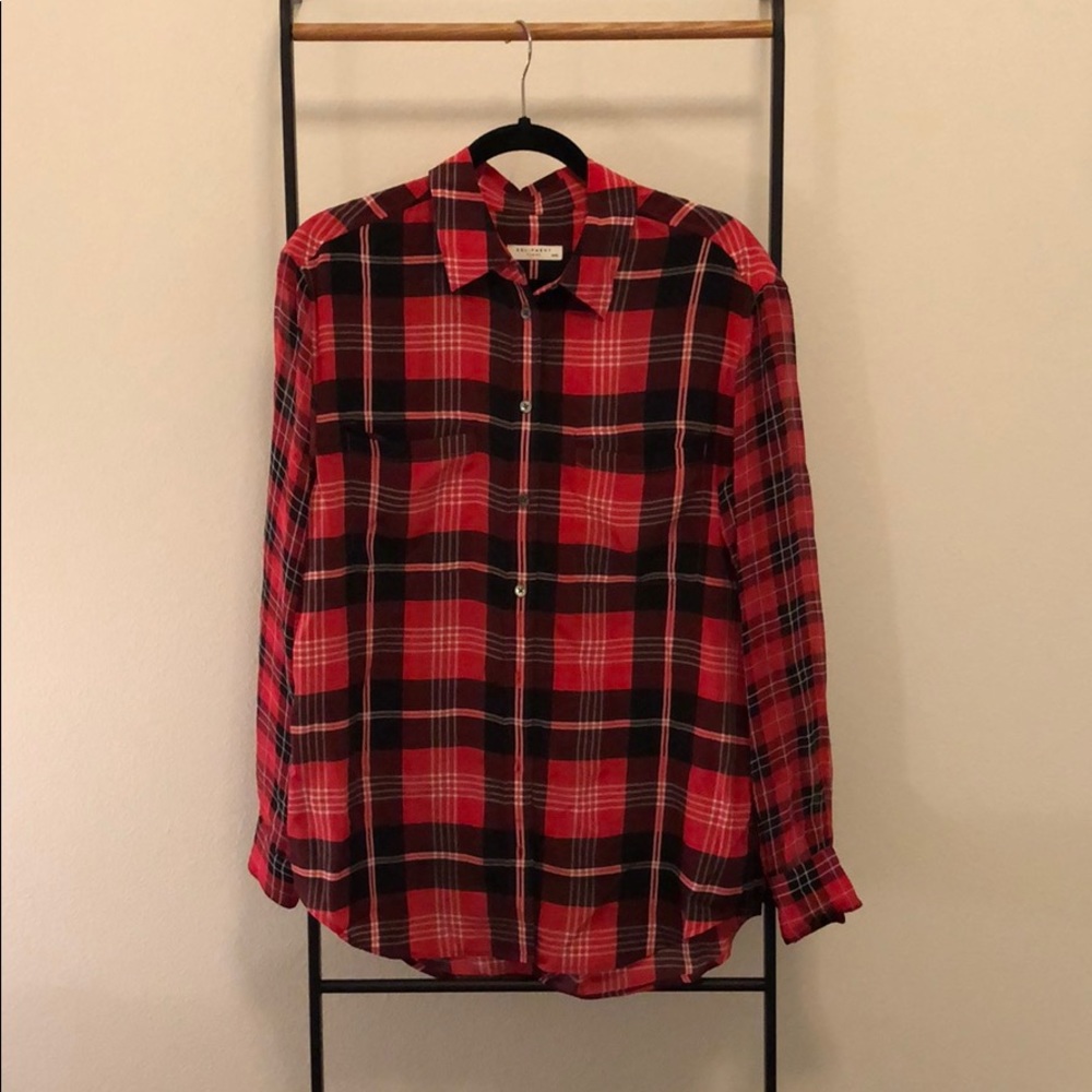 Equipment Femme Silk Red plaid button down shirt